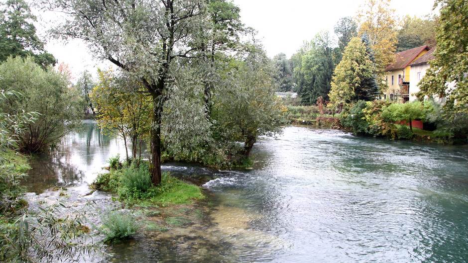 Tijelo migrant Una Bihać 