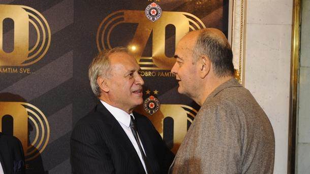  Fudbalski klub Partizan zvanično će predložiti Milorada Vučelića za predsednika Sportskog društva Pa 