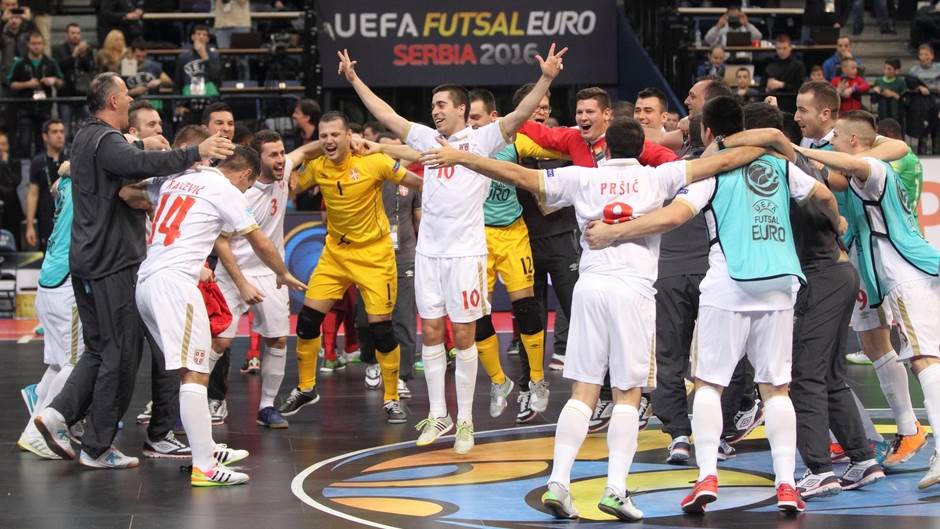  Srbija-Ukrajina-futsal-EURO-2016-Za-polufinale 