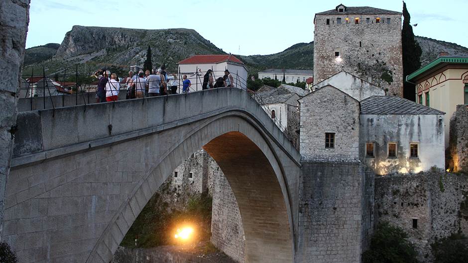  Skočio sa Starog mosta u Mostaru i nije izronio 