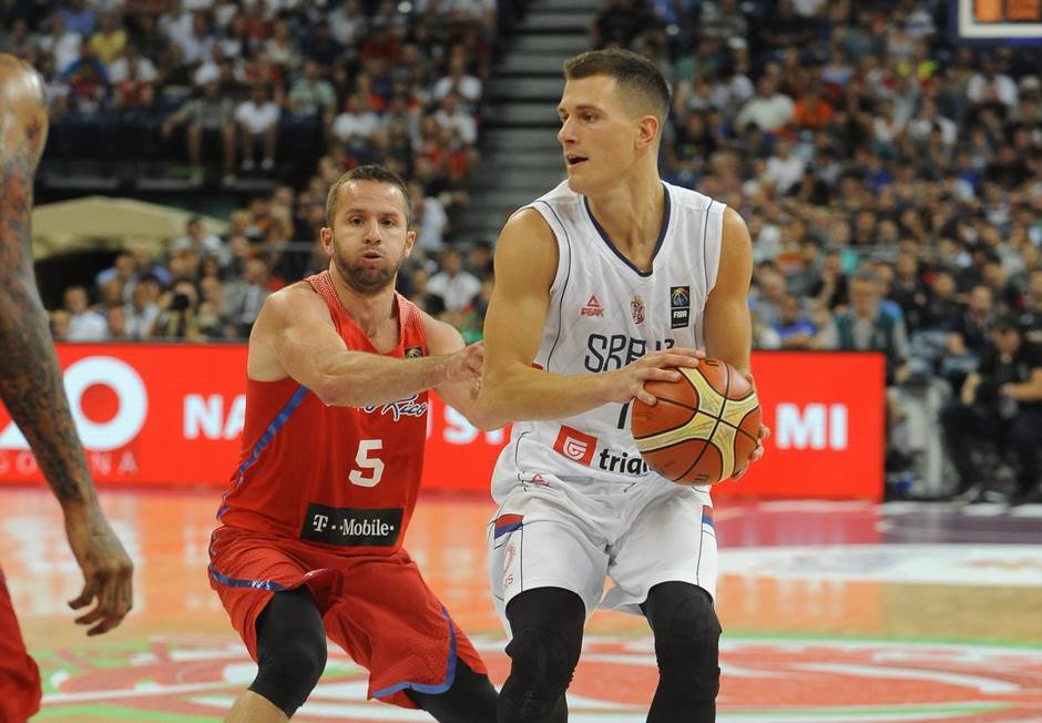  Nemanja Nedović poslije plasmana Srbije na Olimpijske igre u Rio de Žaneiro 