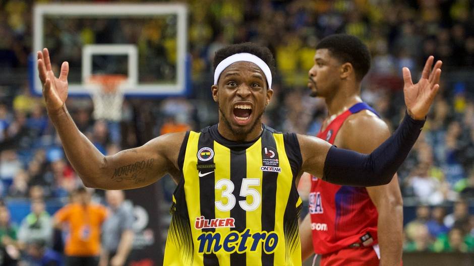  Fener "iskalio bes", stradala Galata! 