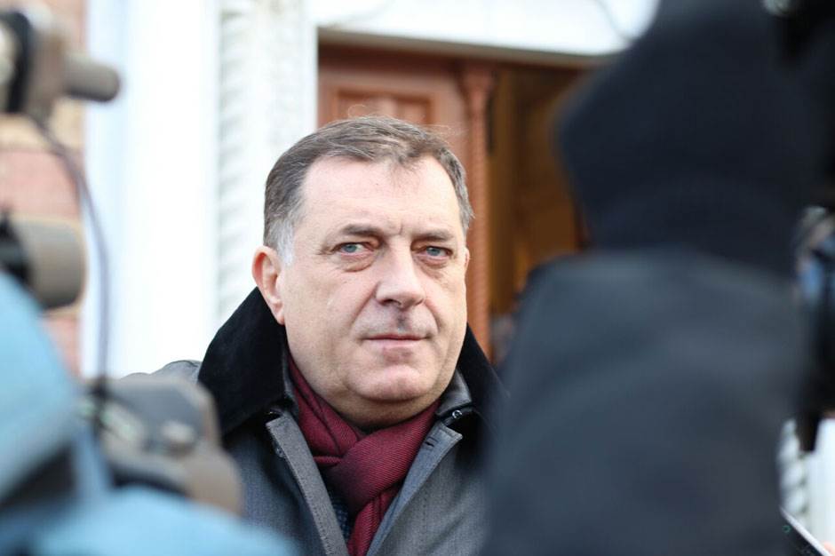  Dodik: Zašto ne zvižde u parlamentu BiH 