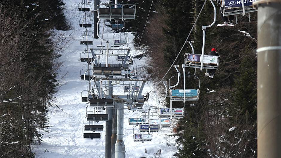  Pooštrene mjere za skijaše na Bjelašnici i Igmanu 