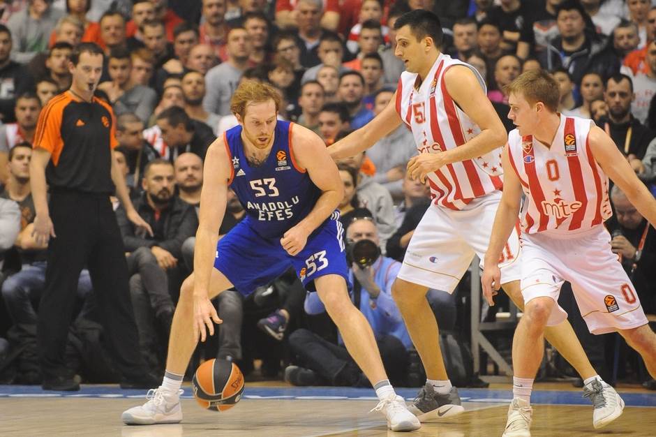  Istanbulski triler na štetu Zvezde! 