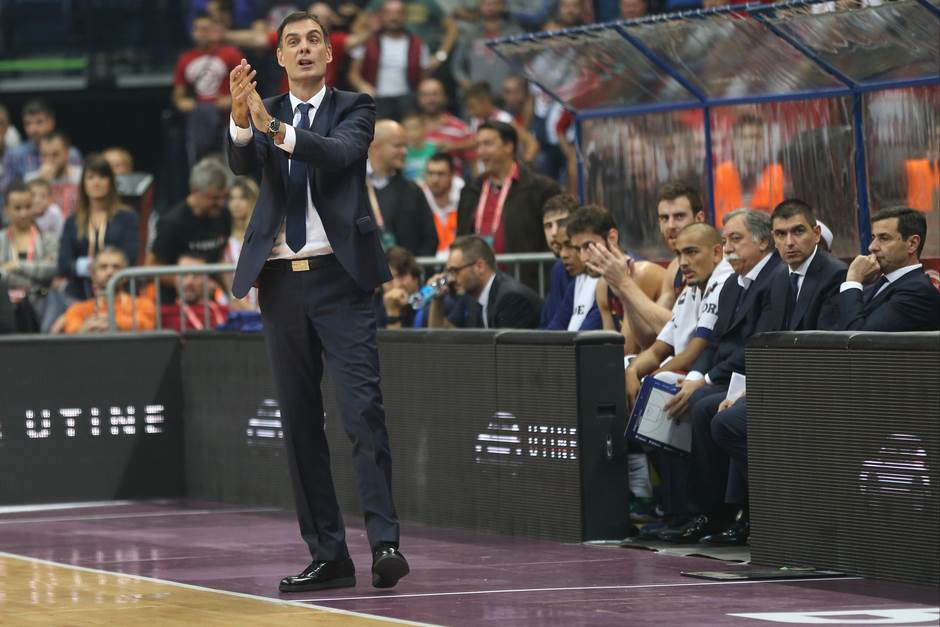  Barselona kaznila košarkaše i trenera Barcokasa 