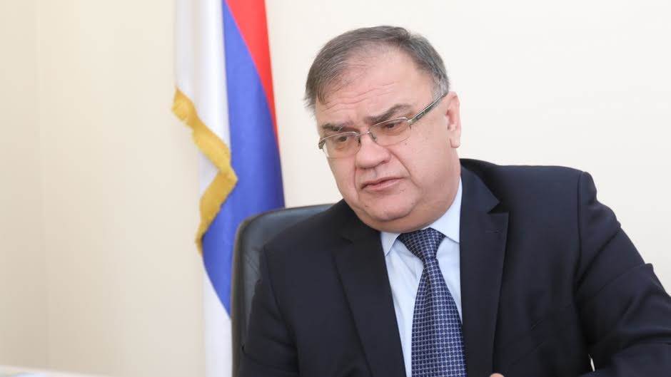  Ivanić odgovorio Dodiku o angažmanu vojske 