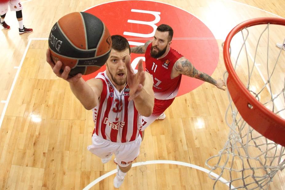  Ognjen-Kuzmic-zele-ga-Real-Madrid-i-Unikaha 