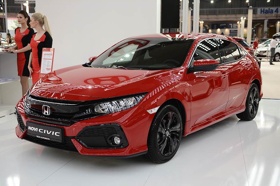 Honda Civic - 20.990 evra (sajamska cena) Honda Civic - 20.990 evra (sajamska cena)