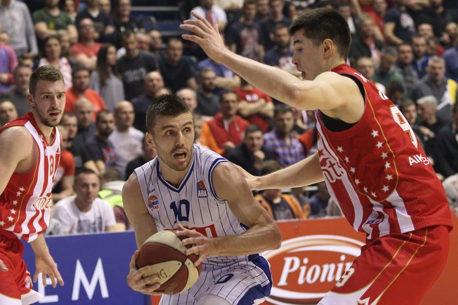  Nemanja Gordić produžio ugovor sa KK Budućnost VOLI 