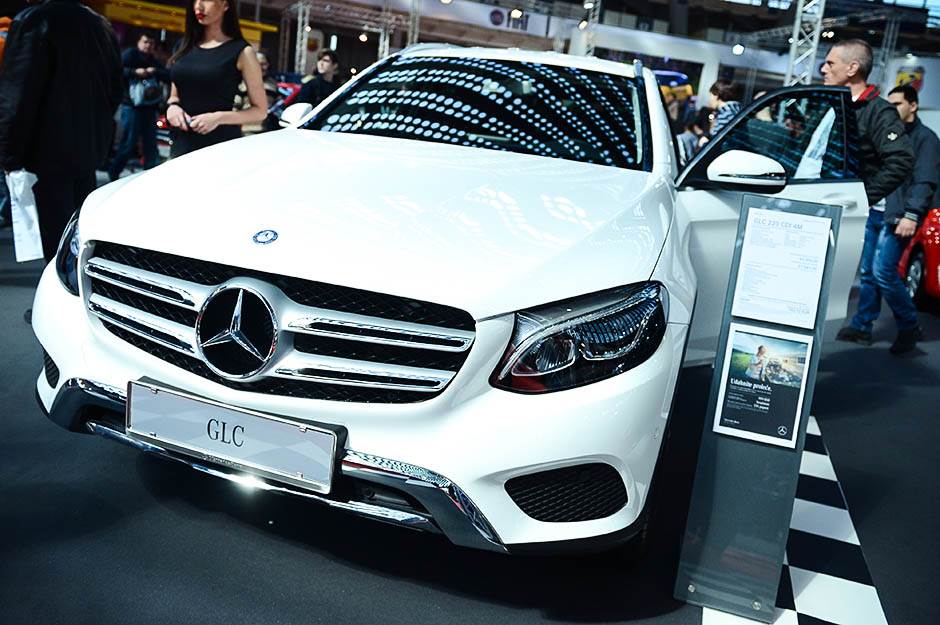  Mercedes obustavlja proizvodnju zbog nestašice čipova 