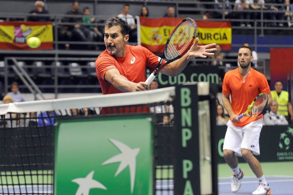  Dejvis kup: Troicki i Zimonjić pobijedili španski dubl, Srbija u polufinalu 