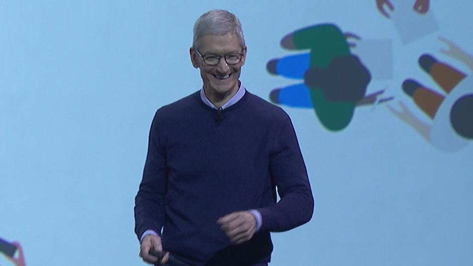  Apple traži gomilu para: Pokušaće da “sruše“ Fortnite i EPIC Games novom tužnom! (FOTO, VIDEO) 