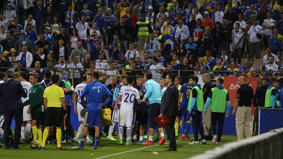 FIFA kažnjeni Edin Džeko, Muhamed Bešić, Stefan Žili, suspendovano "Bilino polje" 