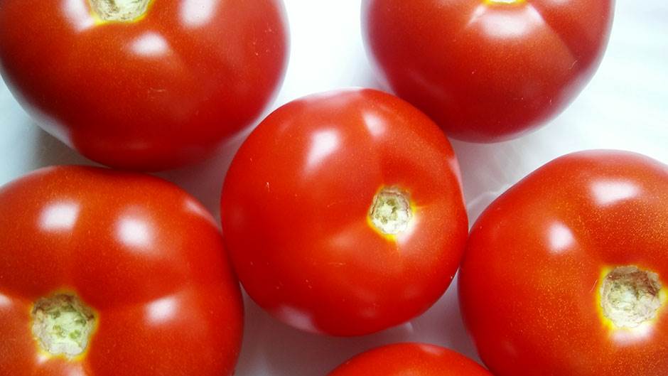  Kako da paradajz duže bude svež 