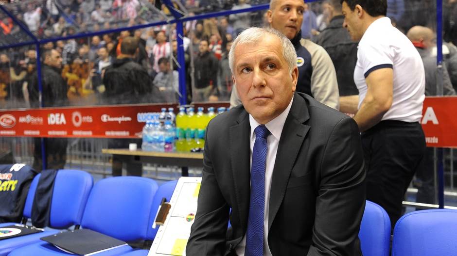  Obradović o "prozorima": Nije dobro ni za koga... 