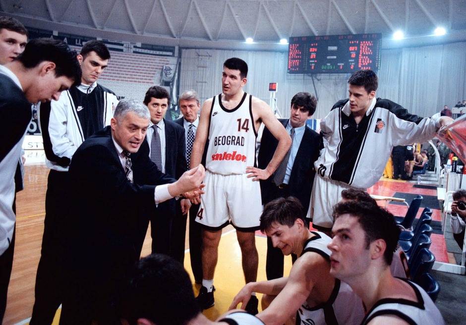  Posle 20 godina, Muta Nikolić opet u Partizanu 