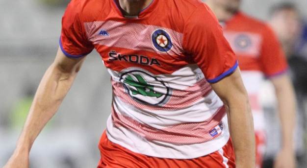  Hitna-pomoc-reagovala-pozlilo-fudbaleru-Borca-strajk-gladju-FK-Borac-Cacak 