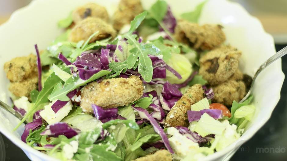 mondo kuhinja, salata, ćuretina, obrok
