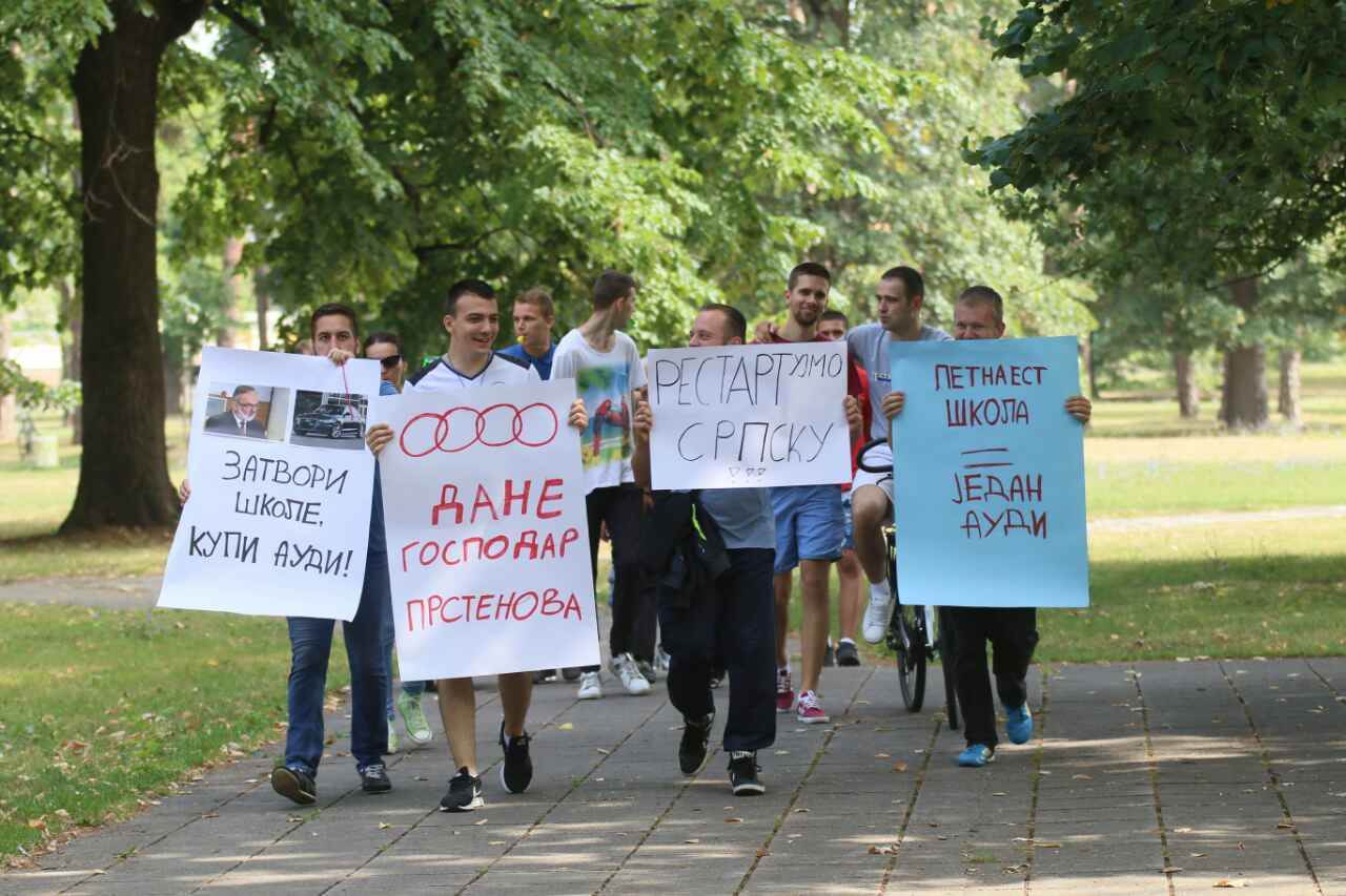  Protest u Banjaluci:"Dane gospodar prstenova" FOTO 