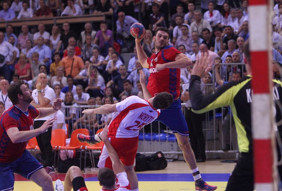 Problemi za Srbiju, ali najbolji igrač Evrope je tu: Konačno, novi početak srpske reprezentacije! 