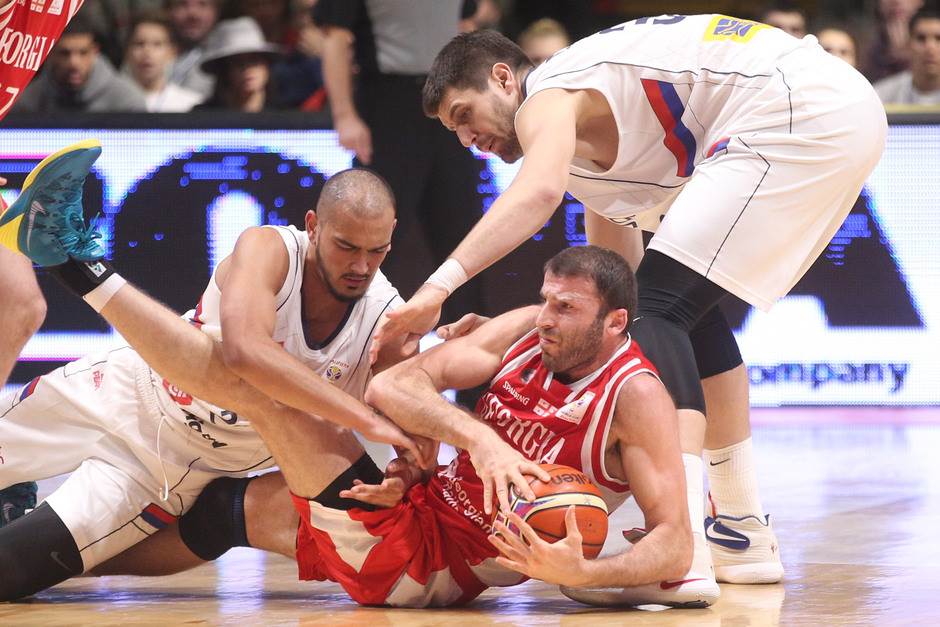  Kakav šok, Srbija izgubila od Švajcarske! Poraz od autsajdera zakomplikovao put do Eurobasketa! 