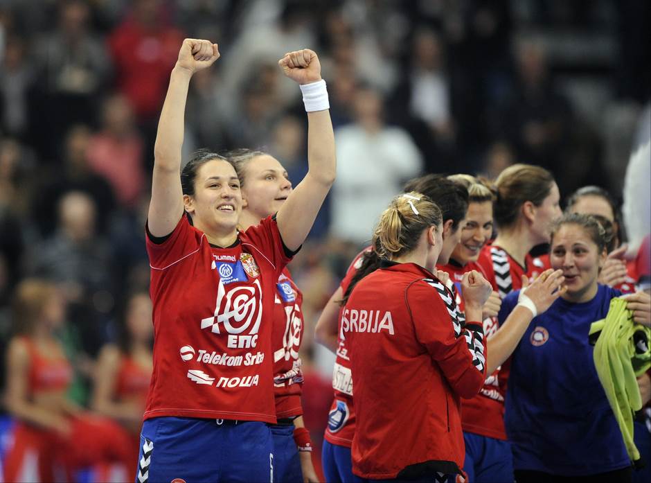  Andrea Lekić priključila se rukometnoj reprezentaciji Srbije 