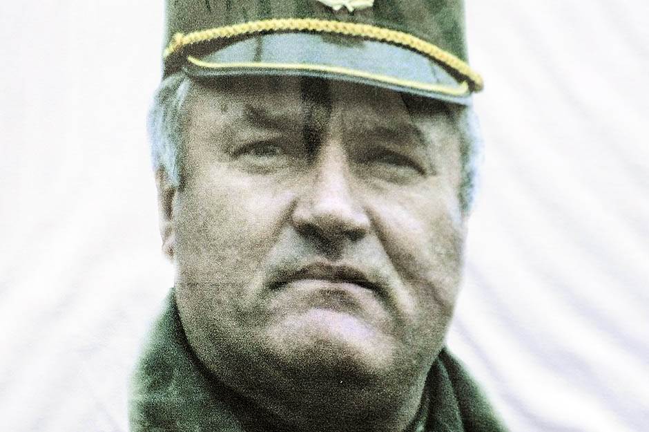  Ratko Mladić: U krevetu sam, u bolovima 