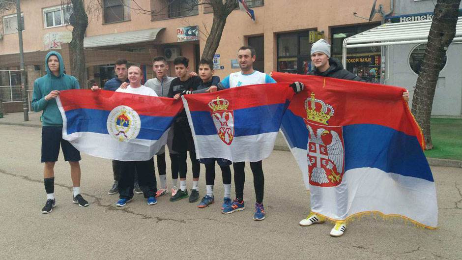  Rekreativci iz Modriče trčali 26 kilometara za 26. rođendan Republike Srpske 