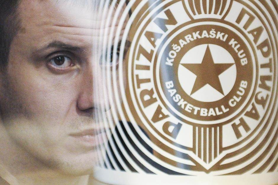  Novica Veličković ostaje u KK Partizan 