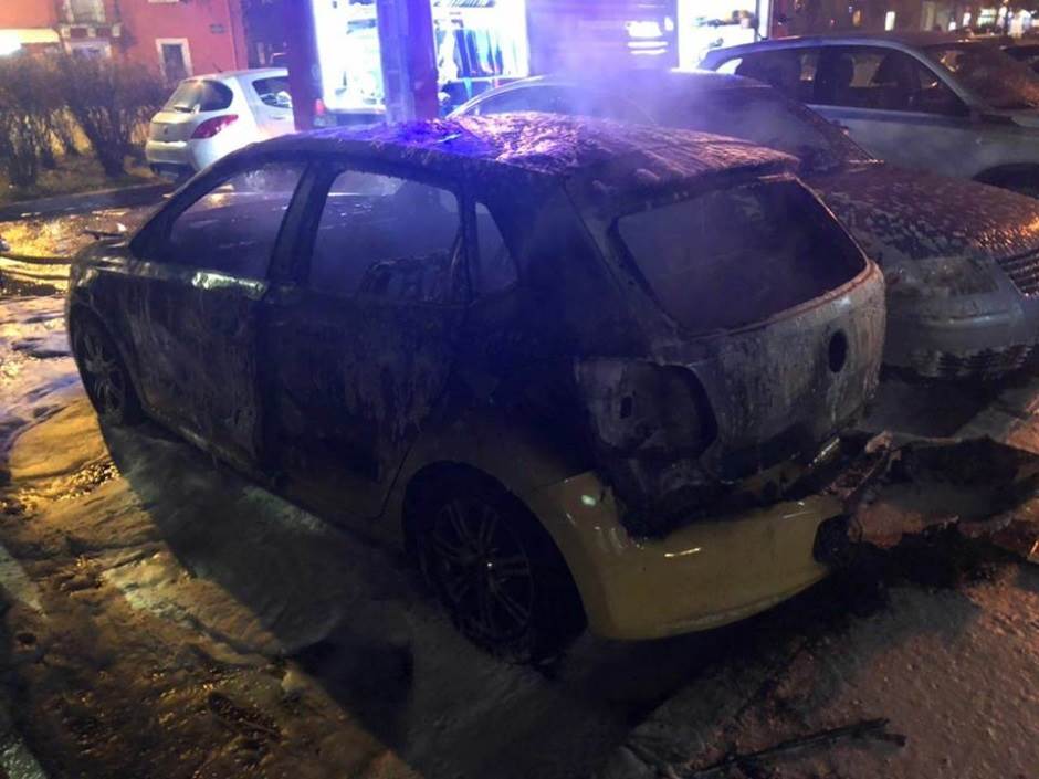  Makedonija: Zapaljen automobil poslanika SDSM-a 