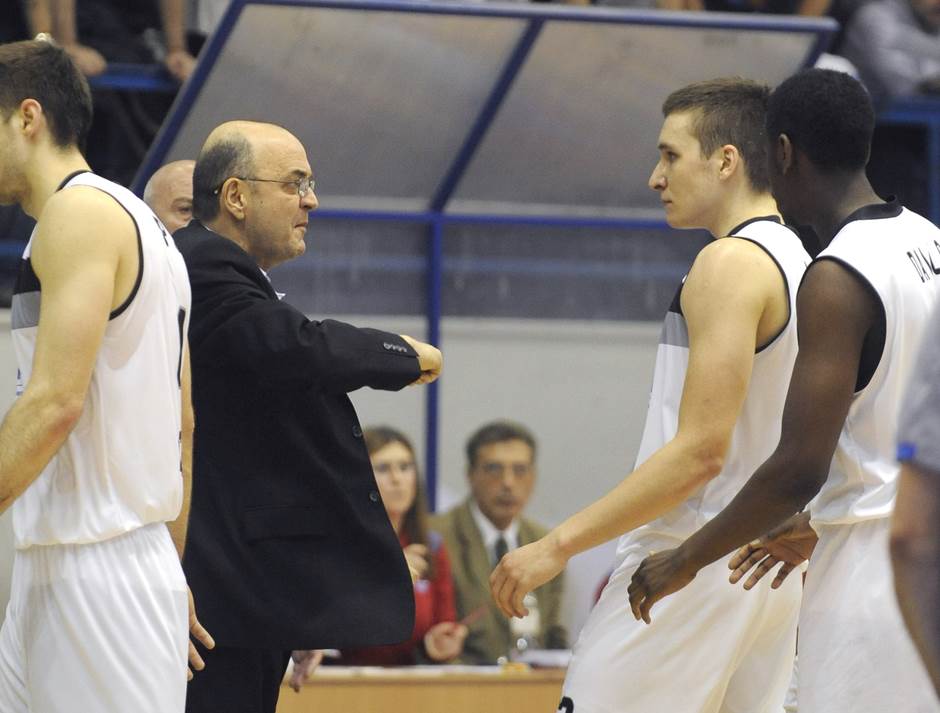  Bogdan Bogdanović Duško Vujošević klip Trener davi Bogdana 