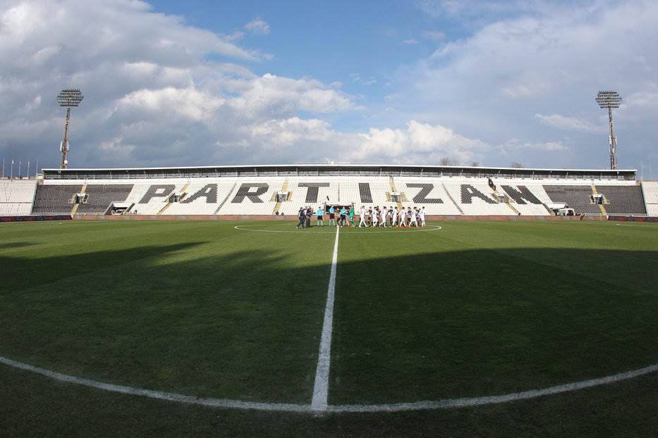  FK Partizan Fudbalski savez Srbije ruši Ustav 