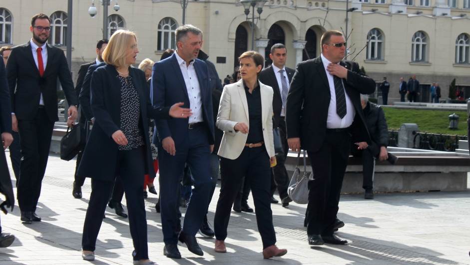  Srpske premijerke prošetale kroz ''Parkić'' (FOTO) 