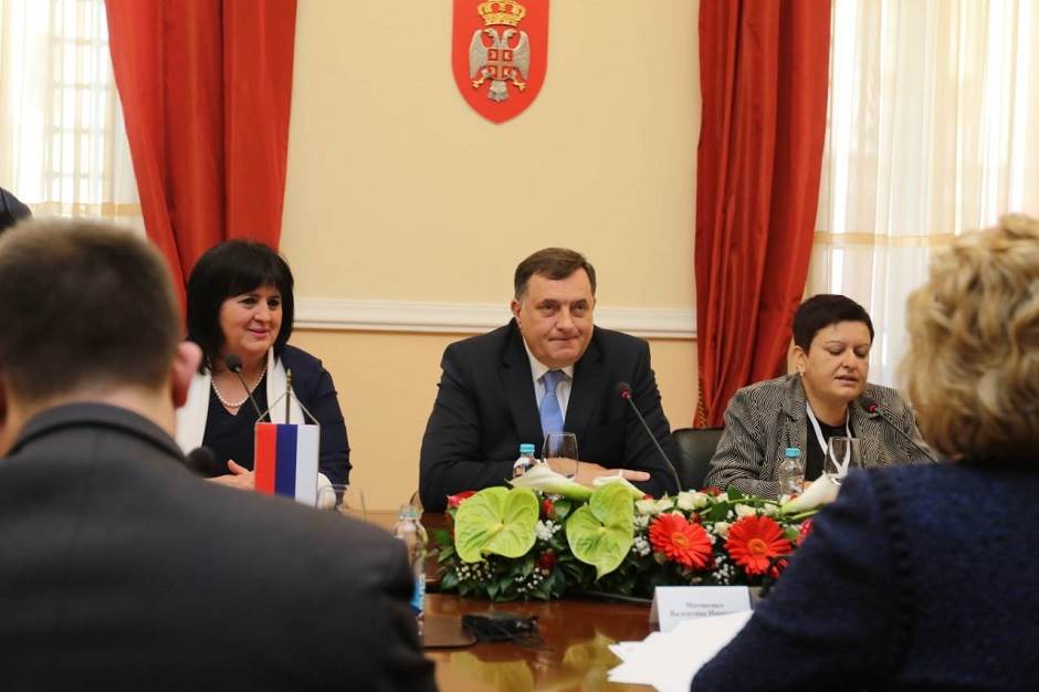 Milorad Dodik i Srebrenka Golić 