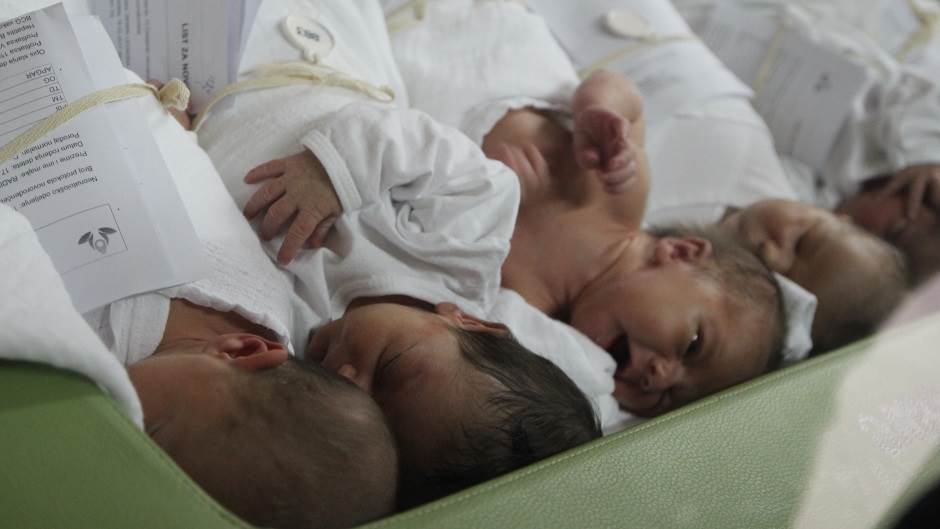  U Bihaću rođene tri bebe migranata 