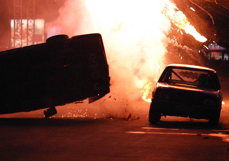  Bombaški napad na policiju: Pet osoba ubijeno, više njih povrijeđeno, za napad odgovorna grupa pod komandom Al Kaide 