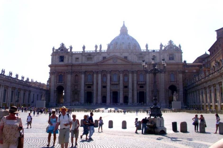  Vatikan pooštrio pravila o ukazanjima 