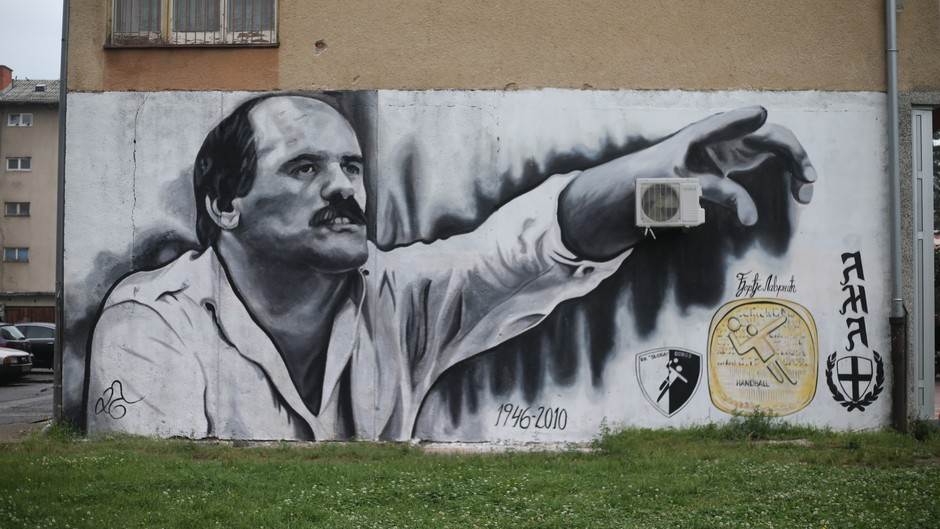  Zlatni olimpijac Đorđe Lavrnić dobio mural u Doboju (FOTO) 