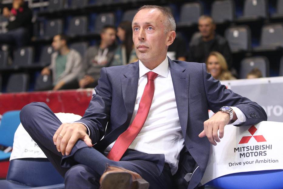  KK Crvena zvezda trener Milan Tomić - izvinjenje navijačima 