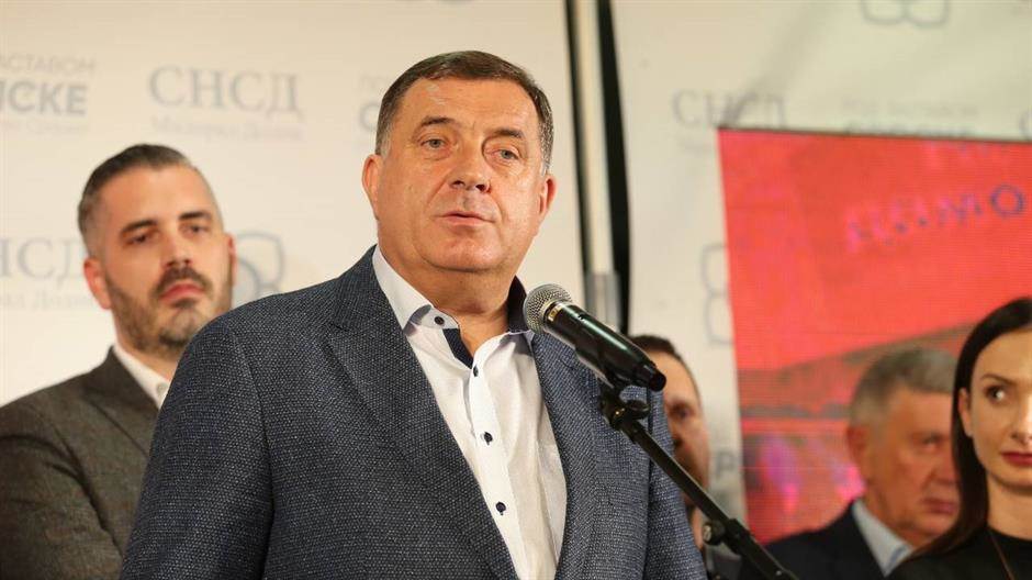  Dodik: Pozvaću Putina u Banjaluku, ne u Sarajevo 