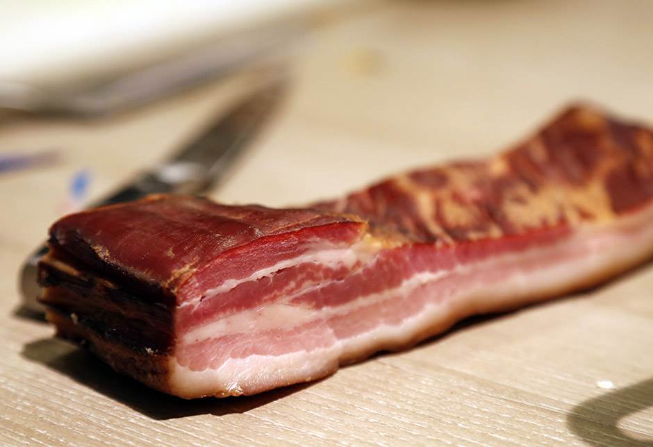  Šta nutricionisti misle o slanini 