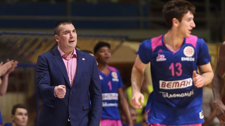  Za dva minuta 12:0 i Milojević blista: Najslađe! 