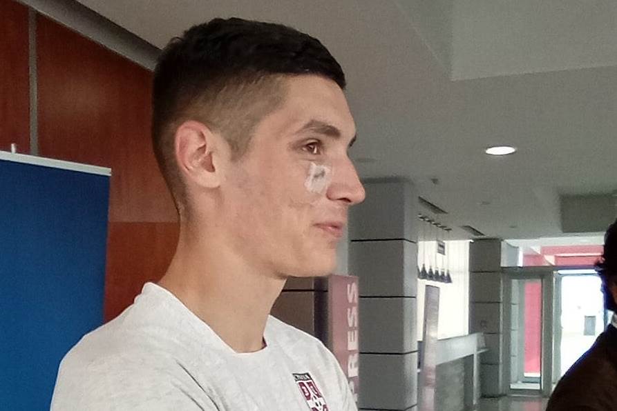  Blekijeva "uspomena" na El Šaravija: 10 kopči na licu 