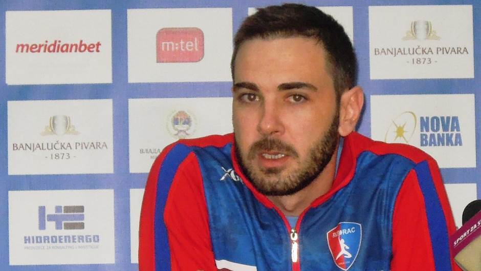  Mirko Mikić "opleo" po sudijama: Nikada ne komentarišem suđenje, sramno od strane Crnogoraca 