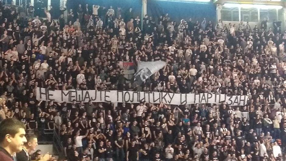 Grobari, parola, Partizanovci, Trifunović Grobari, parola, Partizanovci, Trifunović