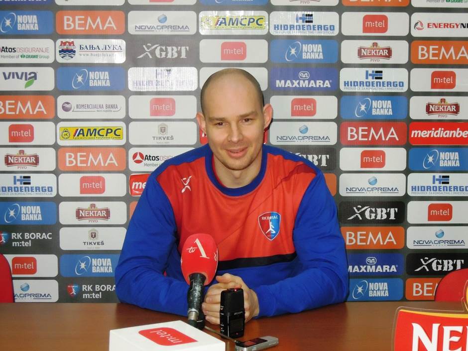 Dejan Unčanin