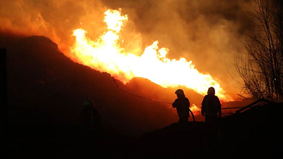  Vatrogasci u Banjaluci gasili požare na otvorenom 