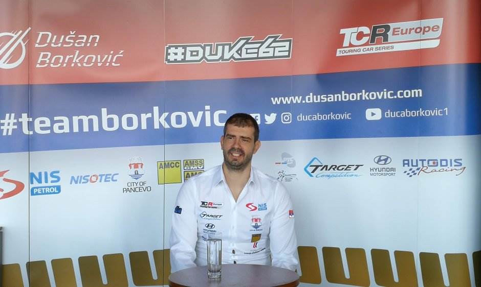  Kad Borković promaši ONU krivinu na Spa... (VIDEO) 