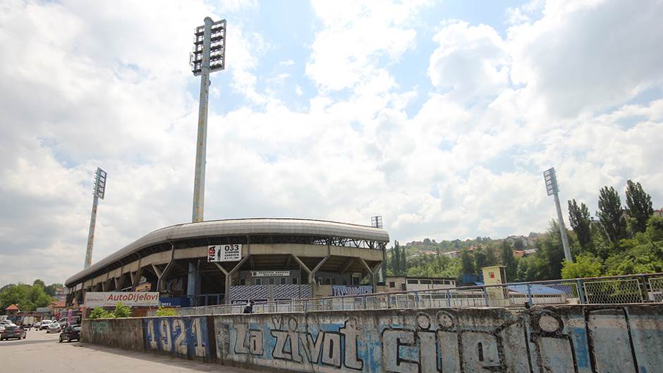  FK Željezničar prijavu zbog uništavanja kapije i sistema ulaza na "Grbavicu" 